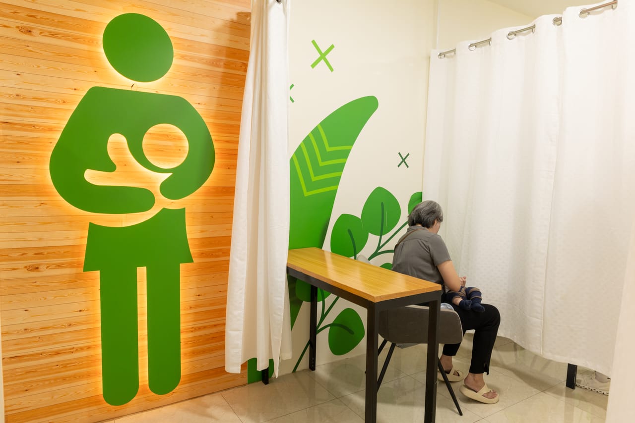 Breast Feeding Station at Limketkai Mall #3