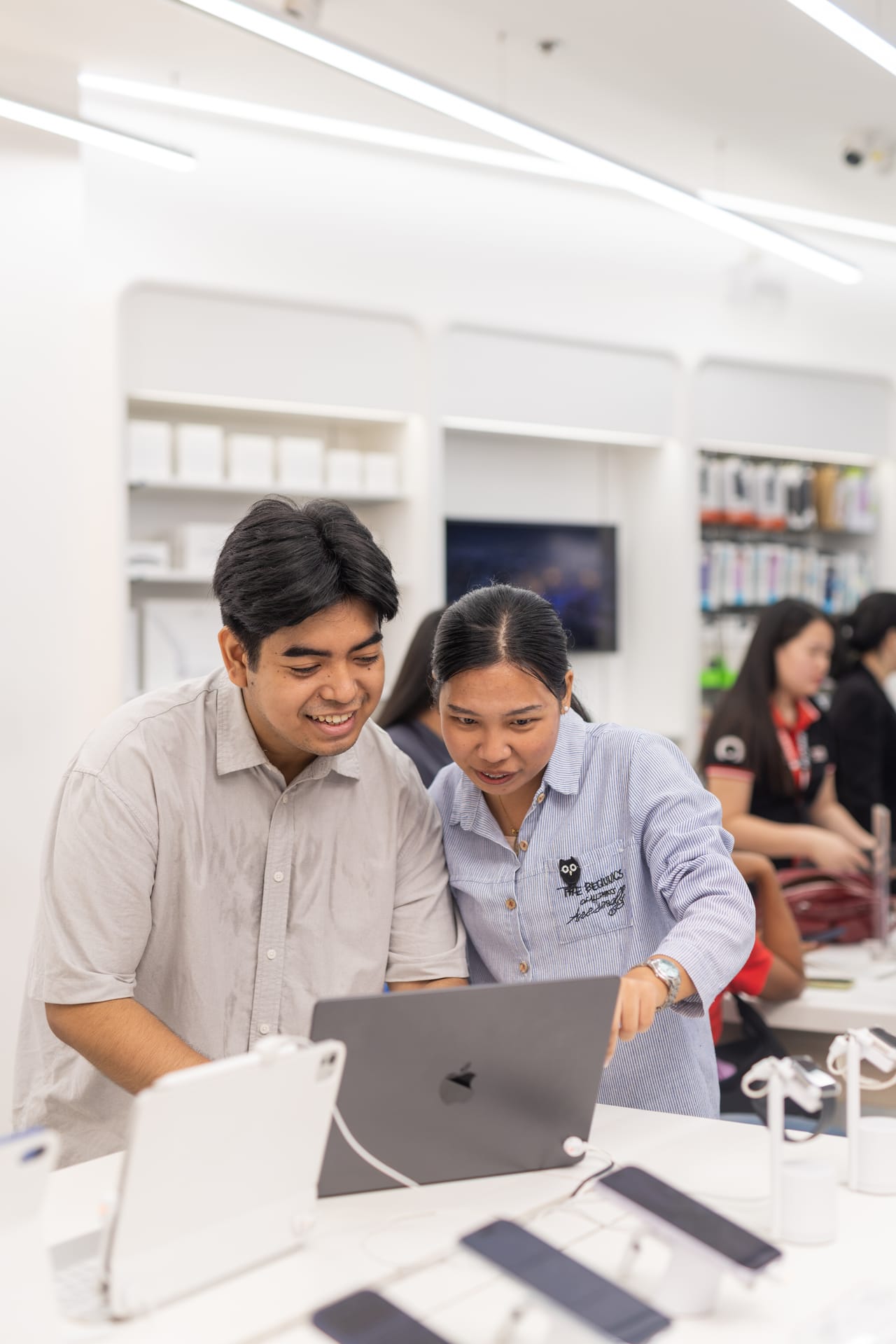 The Loop by Powermac at Limketkai Mall #4